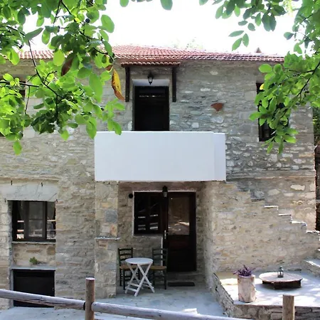 Sweet 1907 Holiday home